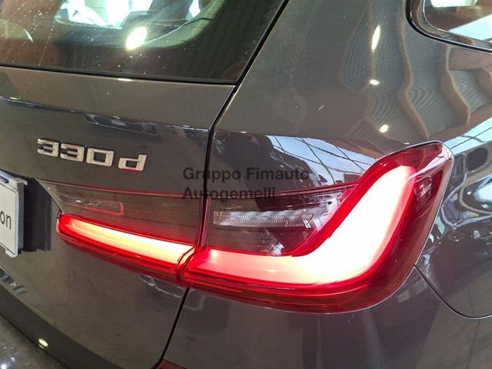 Fimauto - BMW 330 | ID 40328
