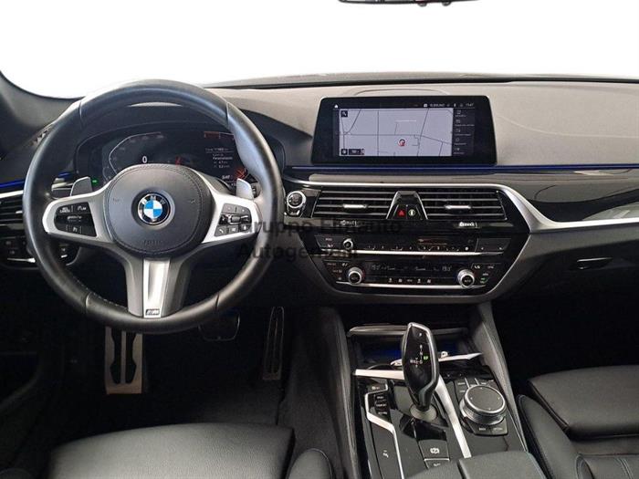 Fimauto - BMW 530 | ID 44593