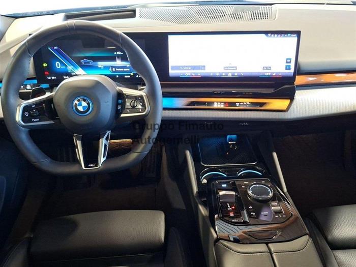Fimauto - BMW i5 | ID 44981
