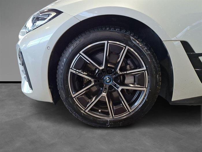 Fimauto - BMW i4 | ID 45153