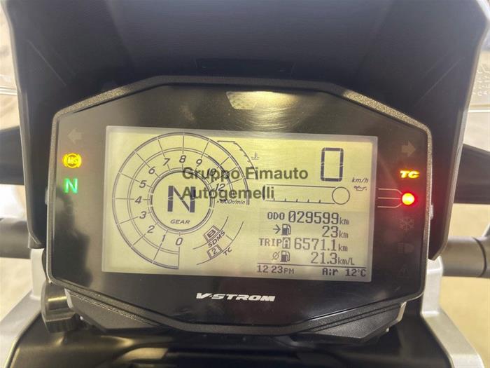 Fimauto - SUZUKI V-Strom 1050 | ID 40418